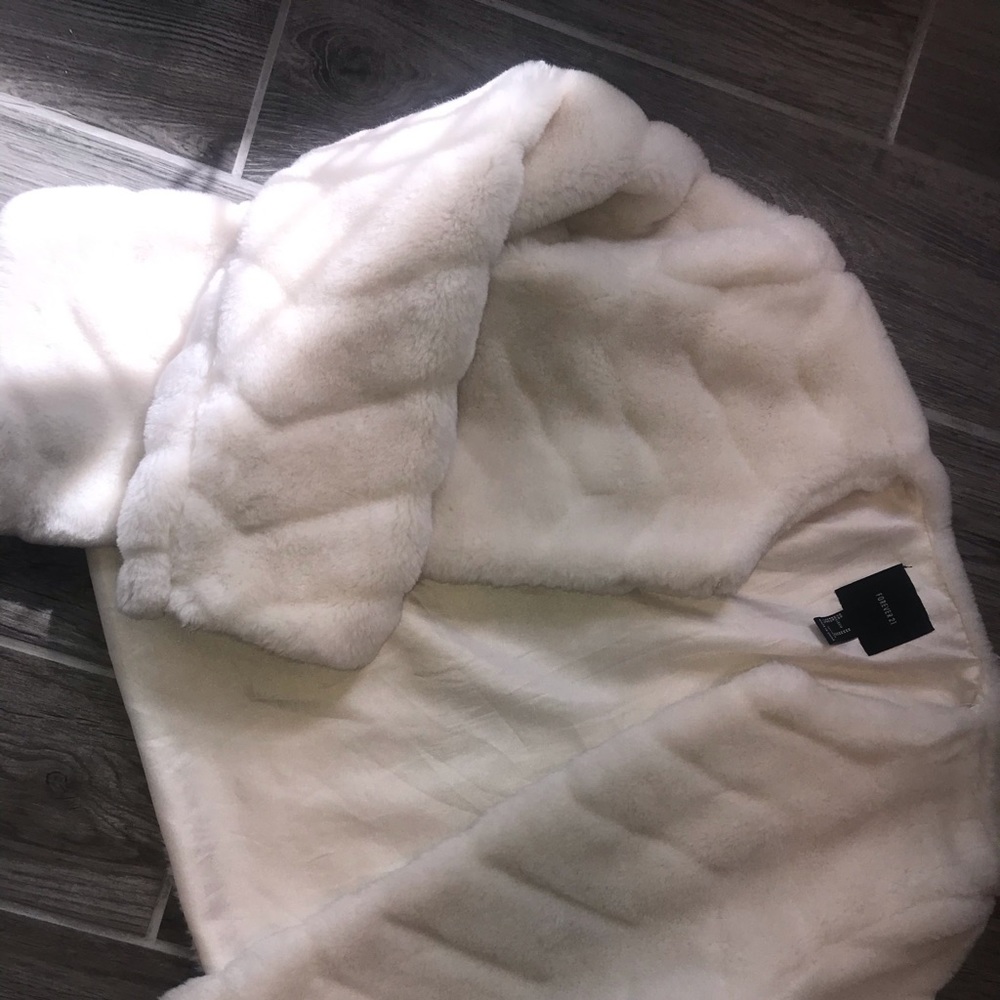White fluffy Forever 21 jacket